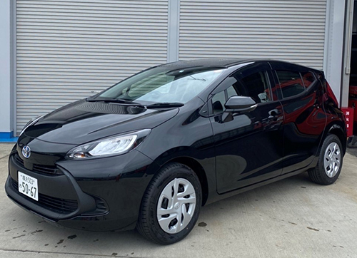 【トヨタ】 アクア